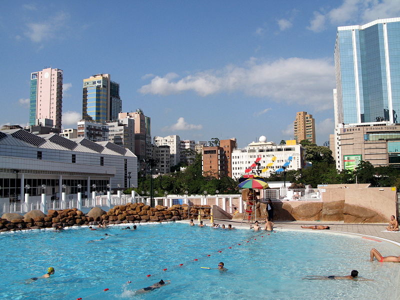 香港シニアに人気の「スポーツ」　水泳