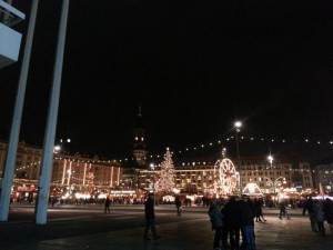 ドイツ・ドレスデンクリスマスマーケットchristmasmarket_at_night