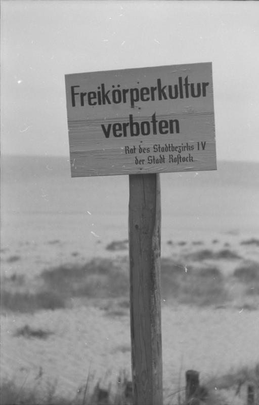 東ドイツで栄えたビーチカルチャー(？)「FKK」とは