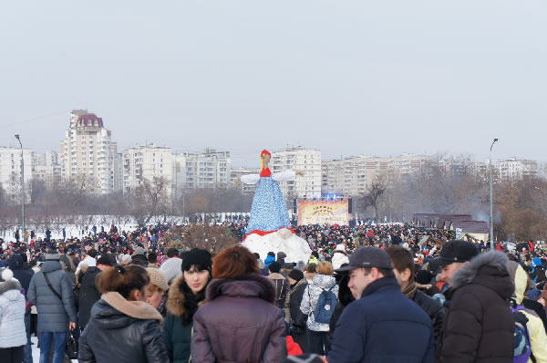 ロシアの春を祝う祭り「マスレニツァ」